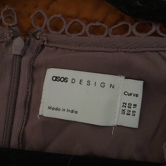 ASOS DESIGN Curve mini dress w/ long sleeve and circle trim in mauve US 18/UK 22 - Picture 8 of 9